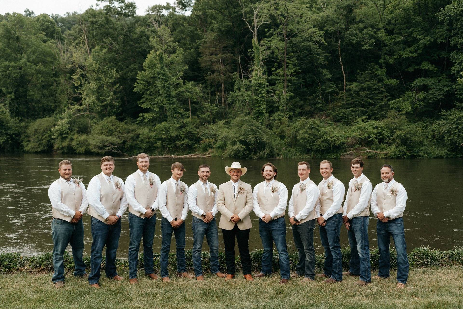 Watauga Riverbend Retreat - Park & Outdoor Weddings - Johnson City, TN ...