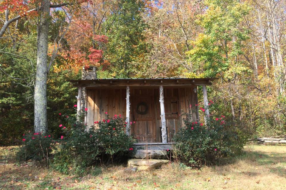 Rustic 1800's style cabin