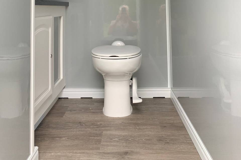 Interior Toilet