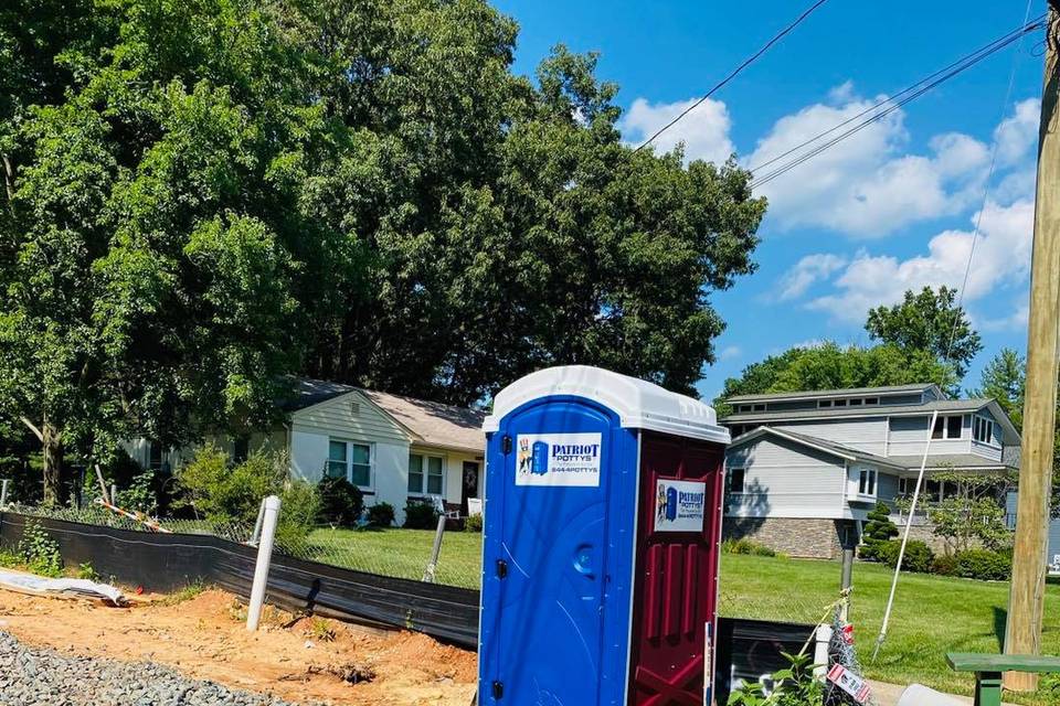 Porta potty