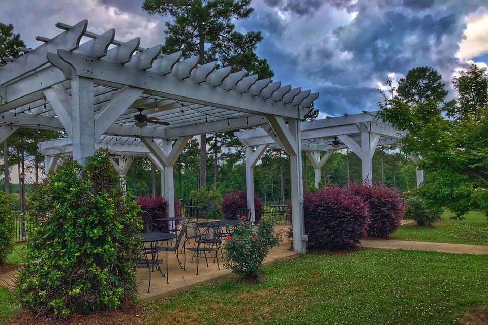 Hodges Vineyards & Winery