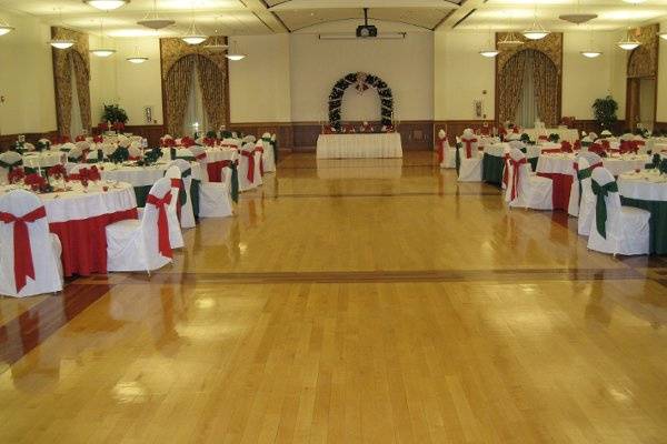 Christmas Arch Display Over Bridal Table