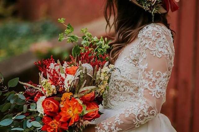 Lace sleeved wedding dress