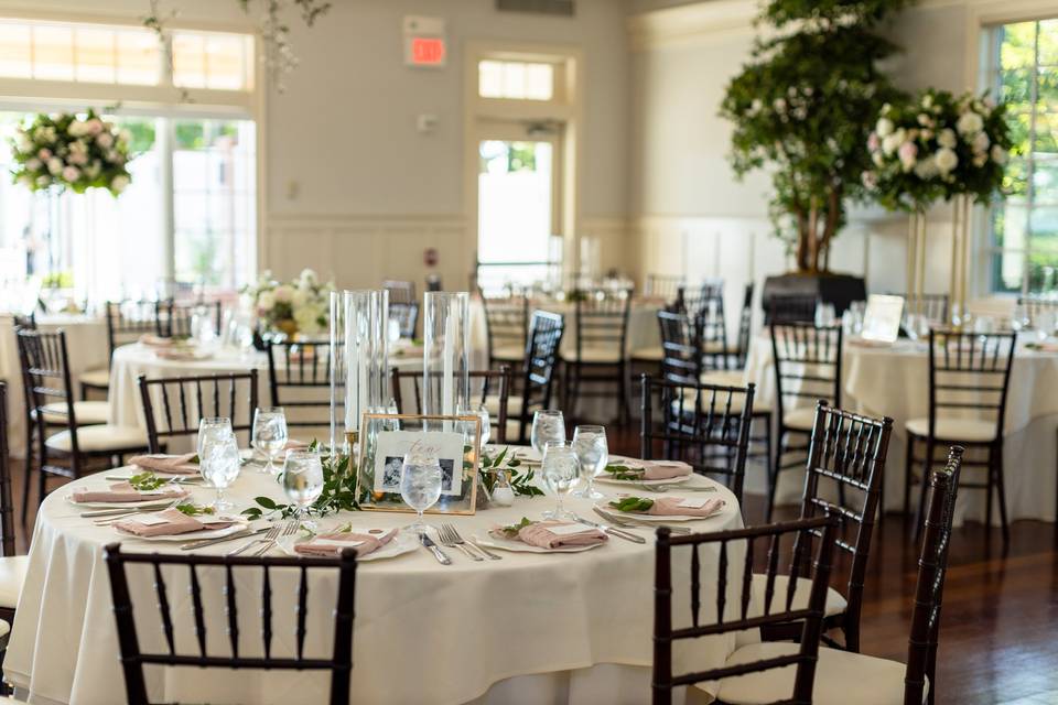 Venue table settings