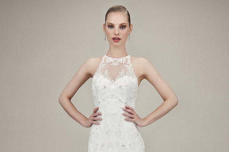 Style Kasia <br> Full-length Guipure and corded lace mermaid gown features illusion sweetheart neckline, illusion back, and tiered tulle skirt to create gorgeously layered train.
