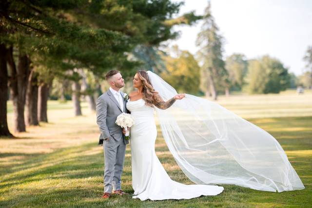 Bride & Groom on Golf Course