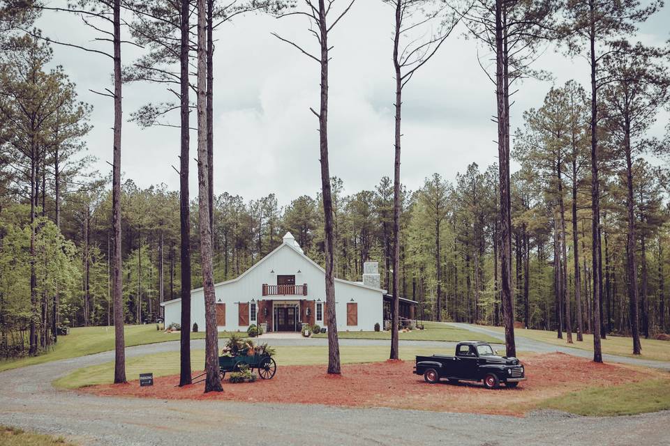 The Barn at Pine View