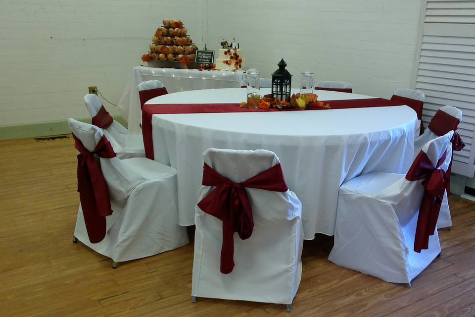 Rebeccas Linens Rentals & Sales