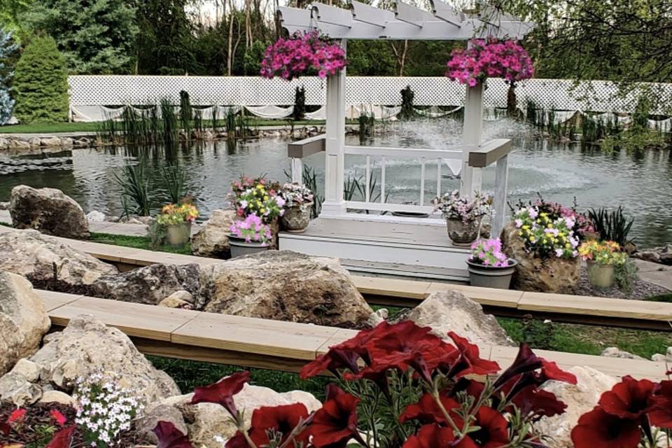 Wedding altar and amphitheater
