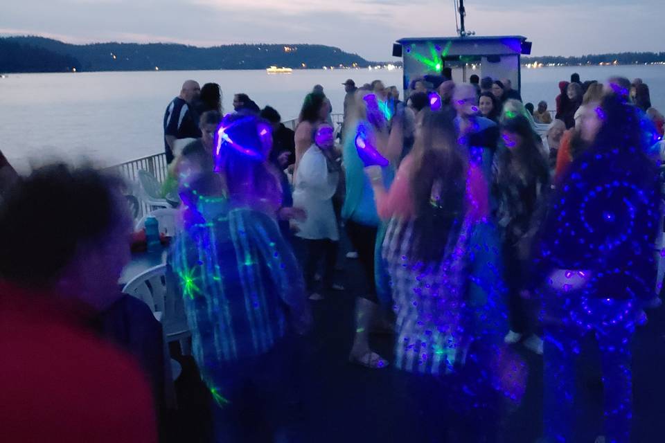 Cruise Boat Party 2018