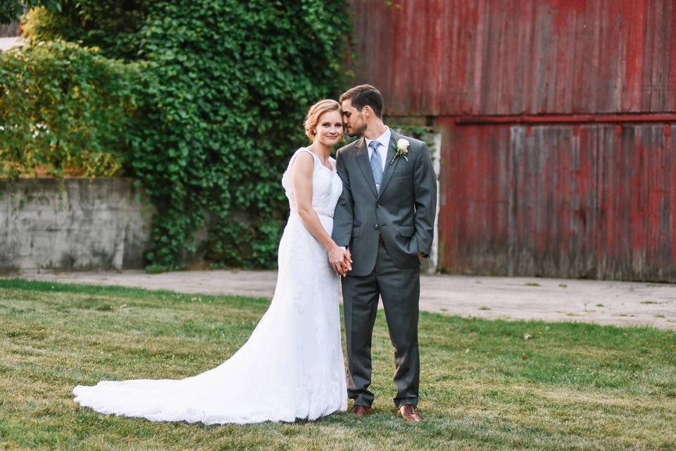 Lansing Barn Wedding