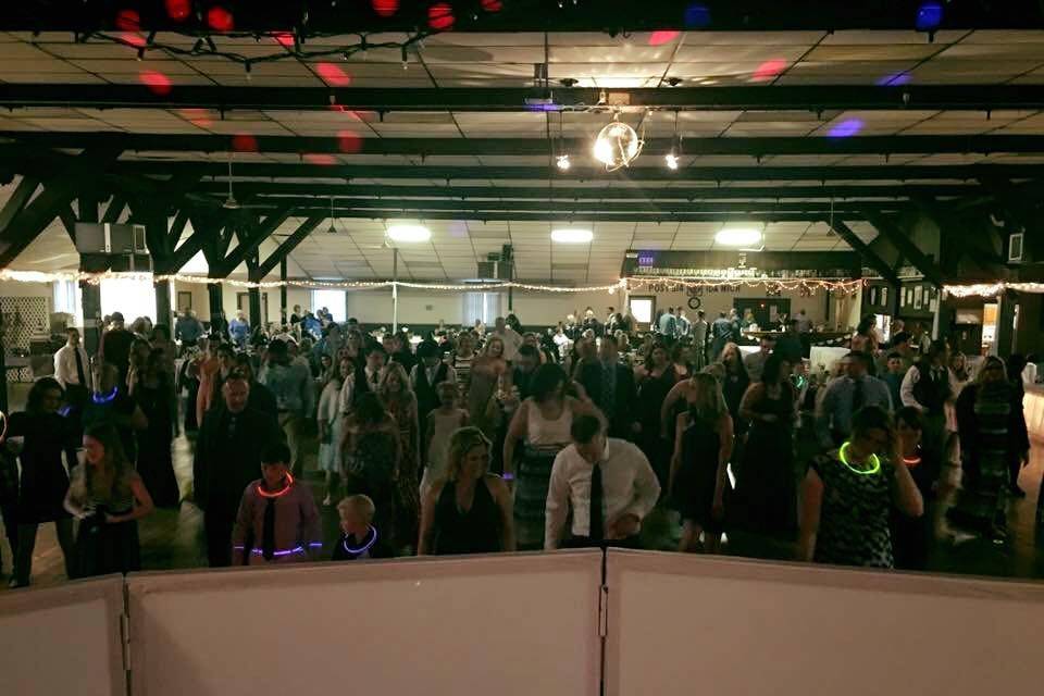 Book That DJ (Professional Wedding DJs)