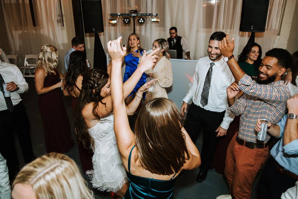 Book That DJ (Professional Wedding DJs)