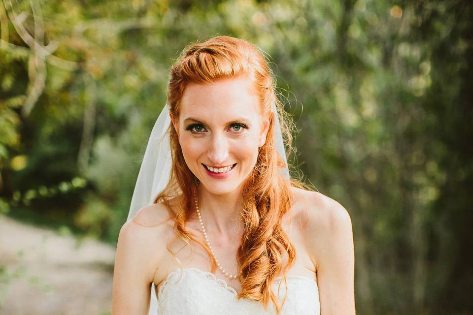 Bride holding her bouquet