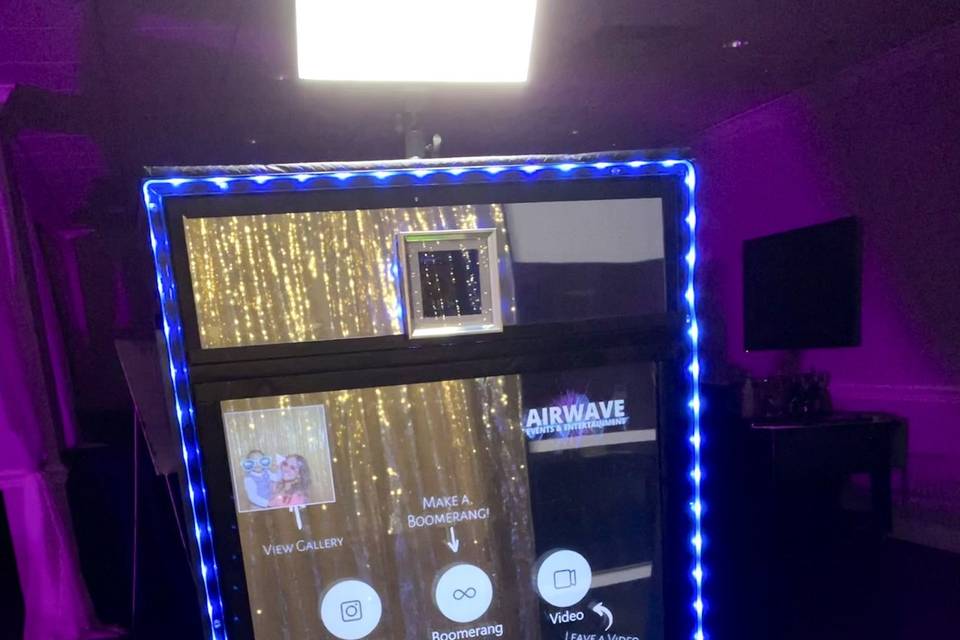 Mirror Photobooth!