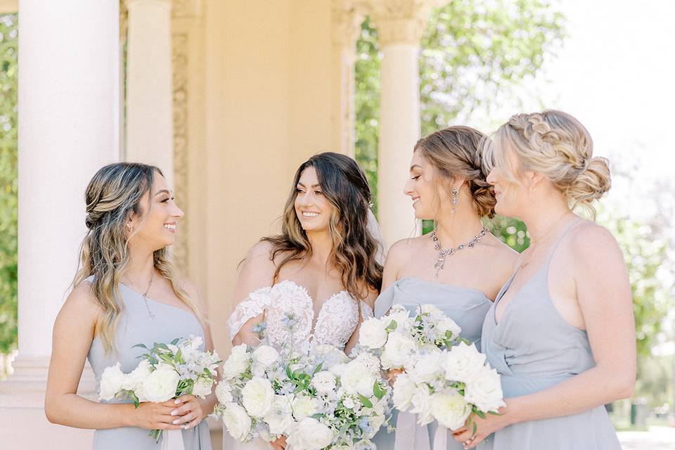 Bride with Bridesmaids