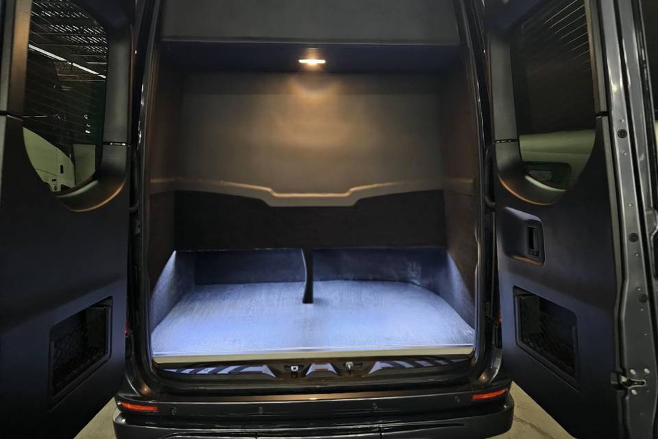 Luggage space in the Sprinter