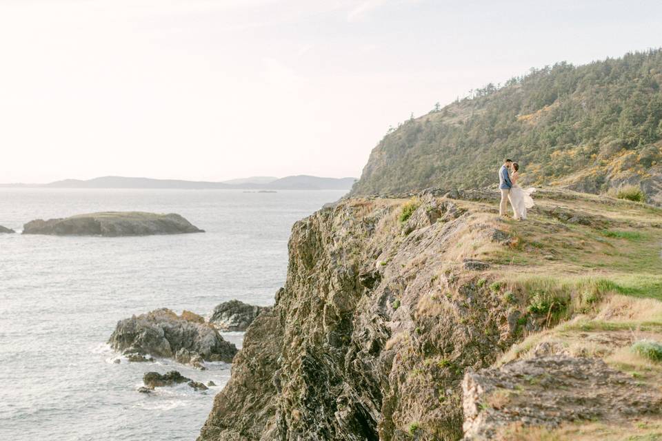 Cliffside wedding photos