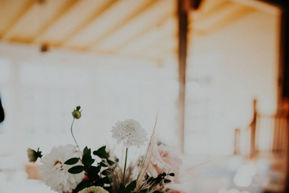 Floral centerpiece