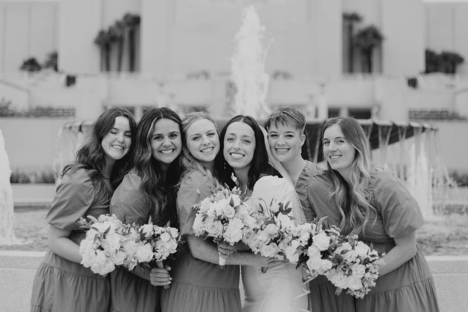 The bridesmaids in black and w