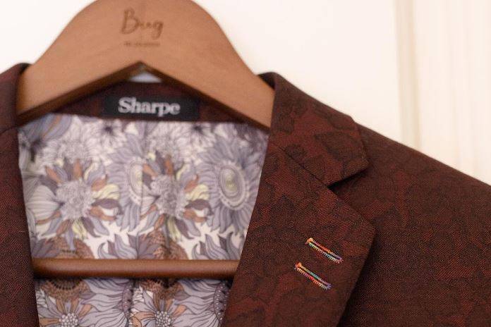 Sharpe-ly dressed