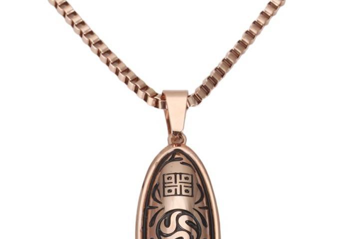Rose Gold Necklace NEW