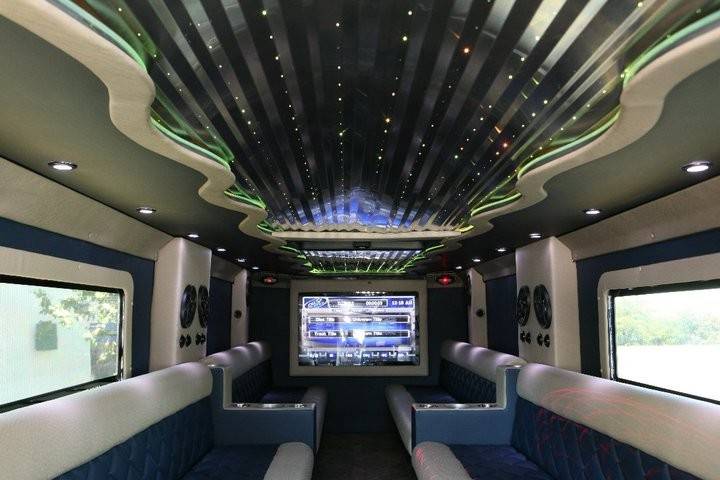 A Savannah Nite Limousine