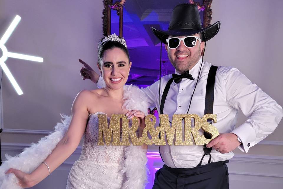 Mr.360 Photobooth Rental & Sales