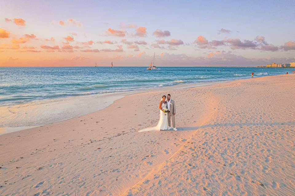 WED Aruba Couple Shoot