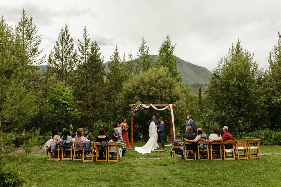 Micro Wedding in the Woods
