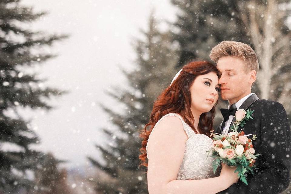 Pine valley snow wedding