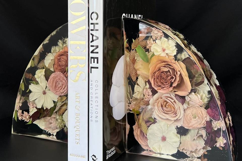 Assouline Flowers: Art & Bouquets - Pink