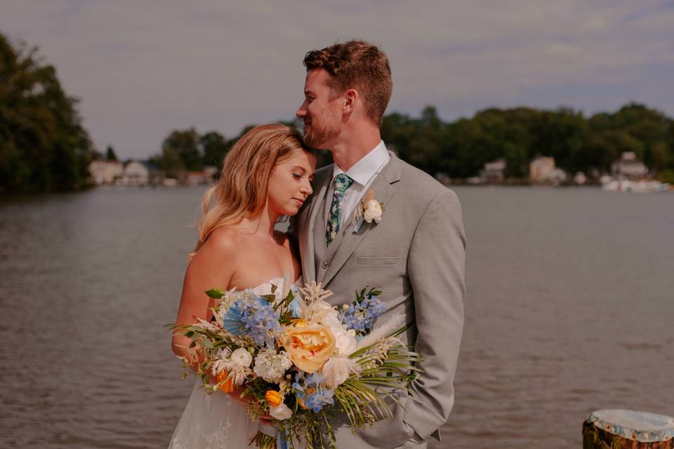 Makeup & hair bride goals.