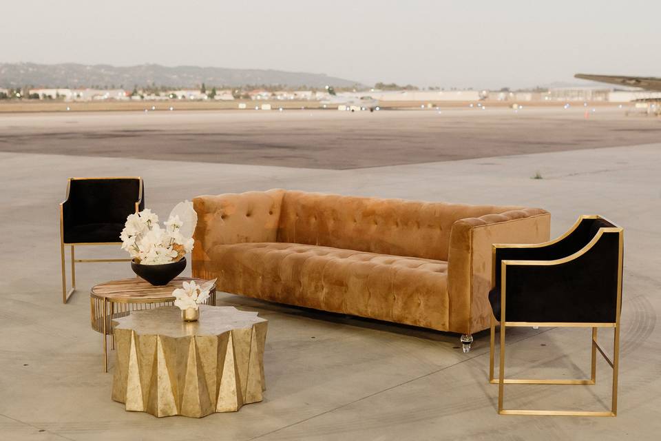 Runway Lounge