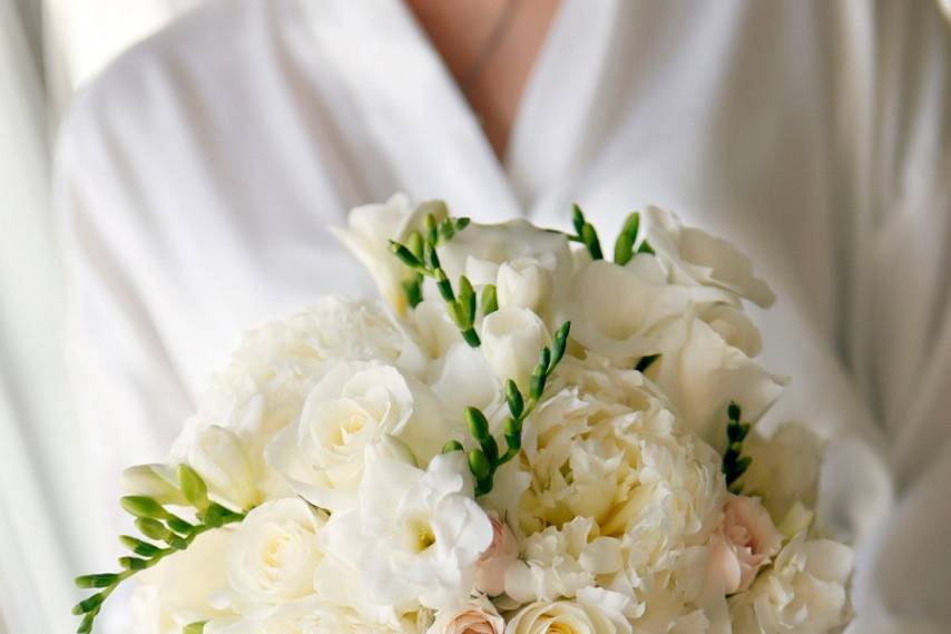 White bouquet