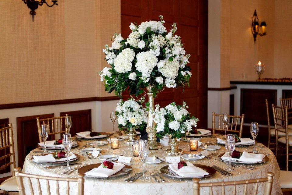 Tall centerpiece