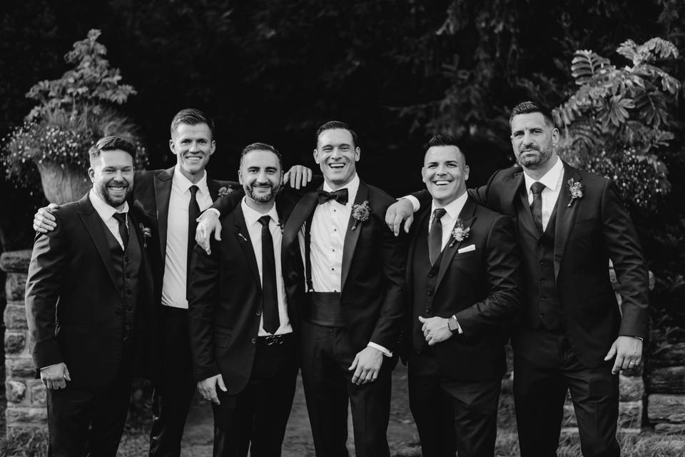 GROOMSMEN