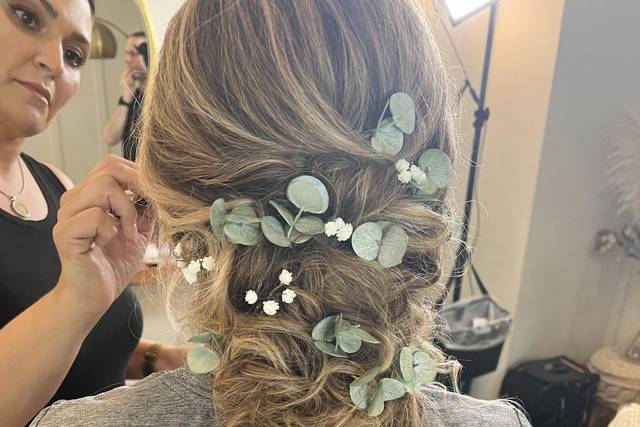 Love flowers in hairstyles