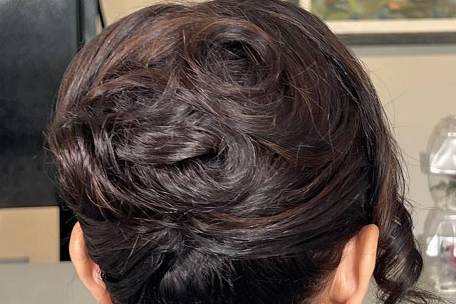 Hairstyling: Denise