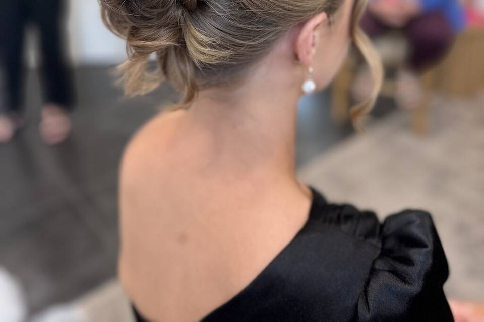 Elevé Beauty