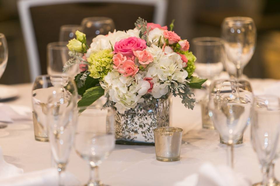 Grand Rose Ballroom at Clarion Inn Providence-Seekonk