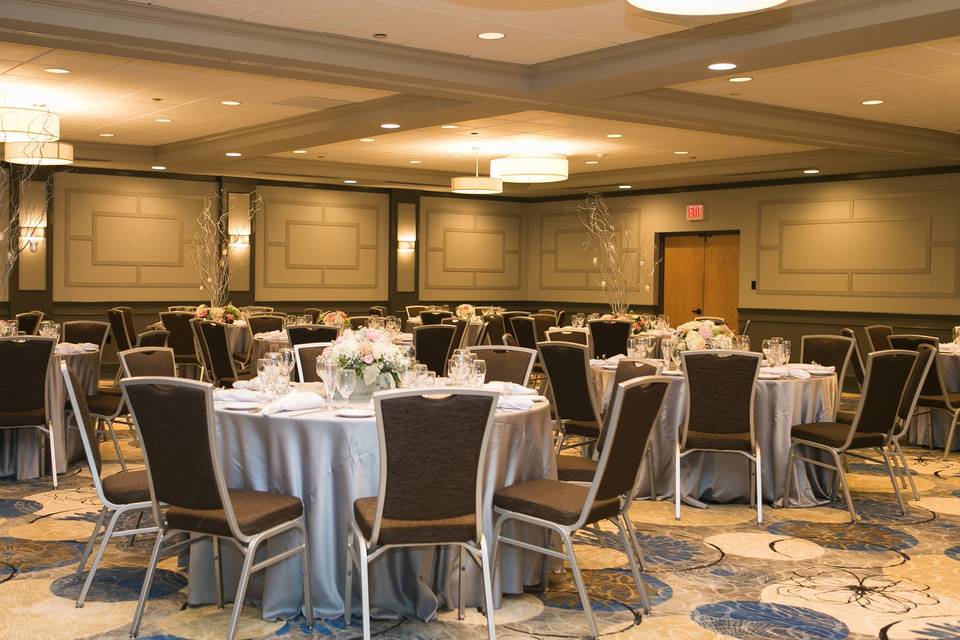 Grand Rose Ballroom at Clarion Inn Providence-Seekonk