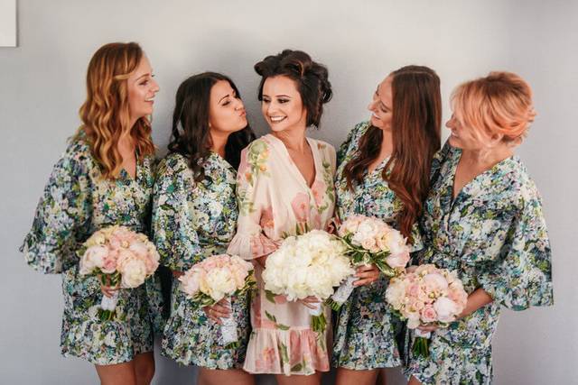 The bride with her bridesmaids