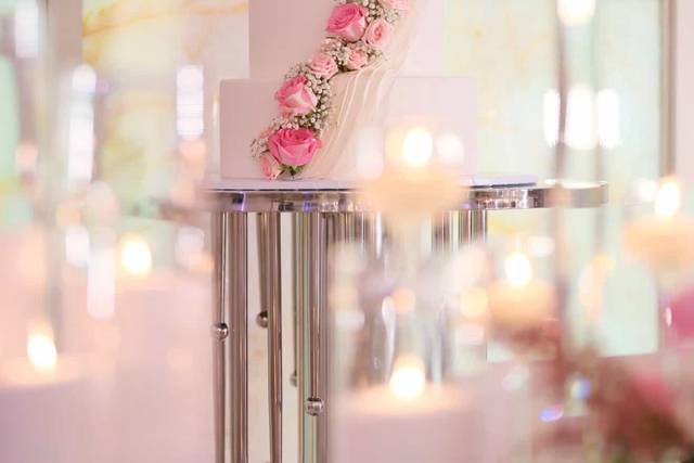 Wedding cakes Glendale, CA