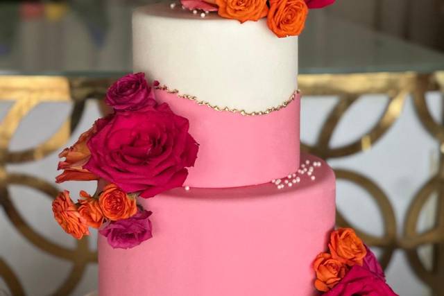 Custom Wedding cakes Pico Rive