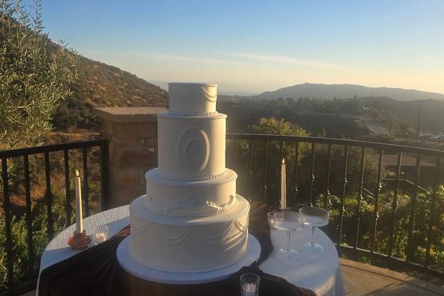 Wedding cakes in Glendale