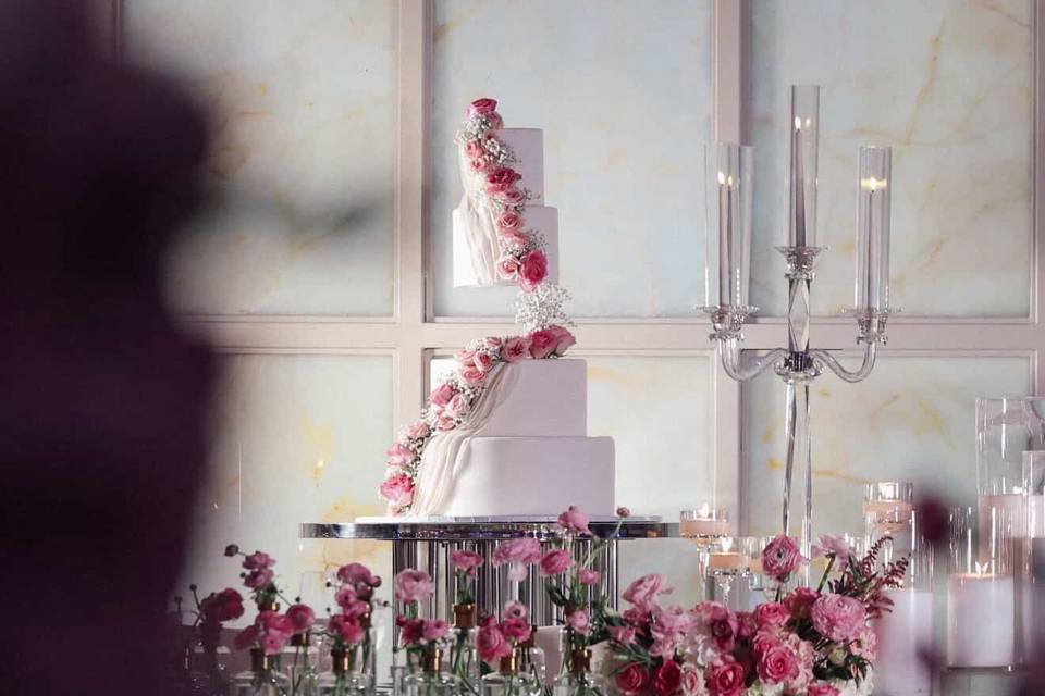 Wedding cakes Sacramento, CA