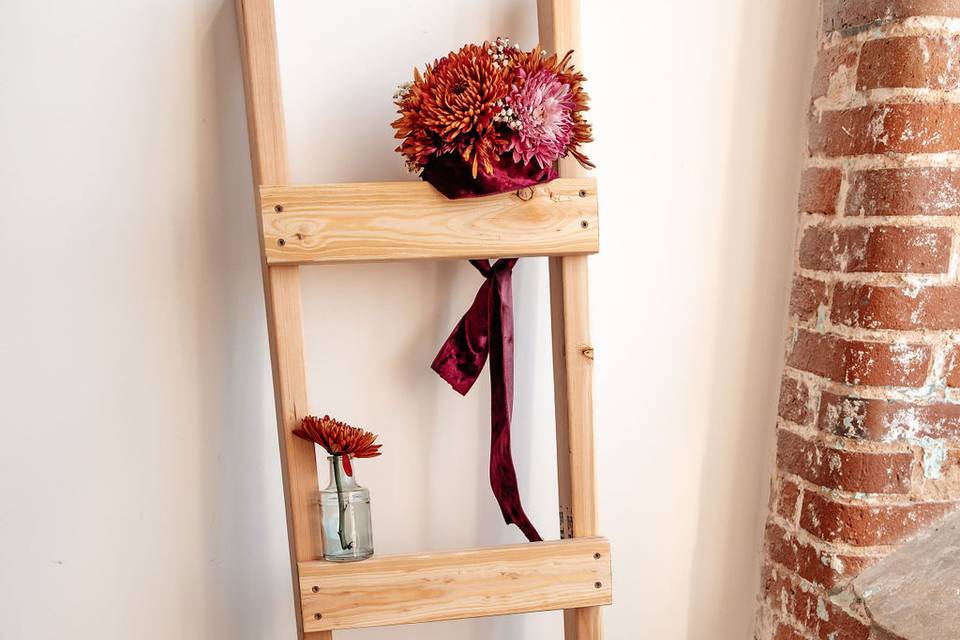 Ladder decor