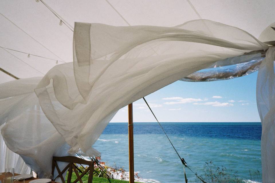 Breeze flowing at reception