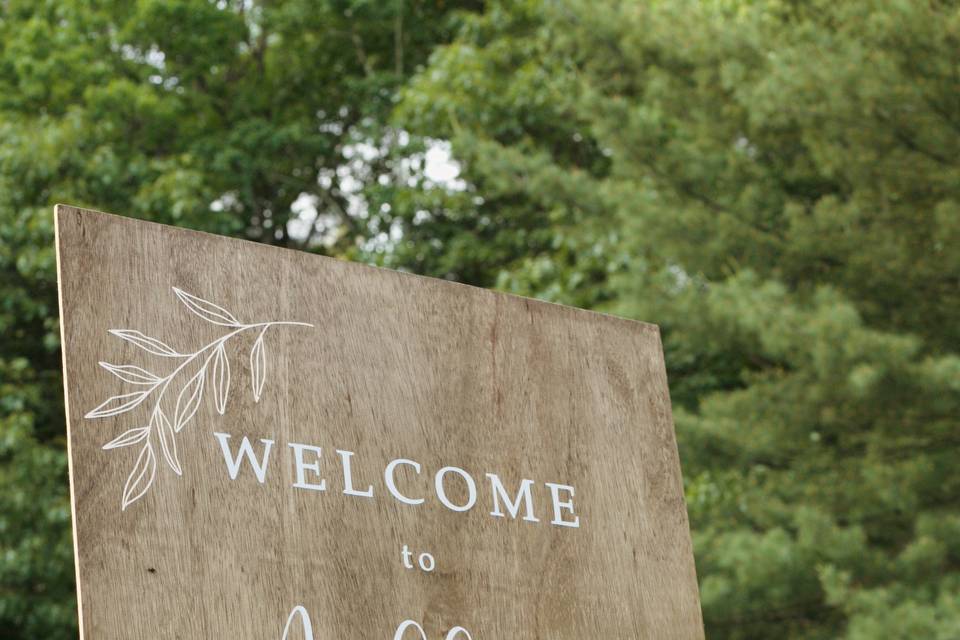 Wood Welcome Sign